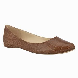 Nine West Speakup Almond Toe Flats - Brown - Ireland (BJ9674582)